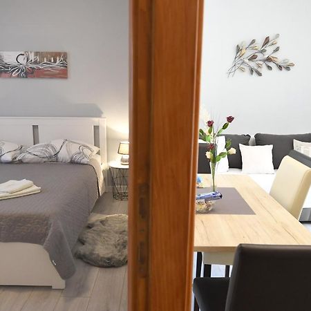 Apartment Karla Zadar Eksteriør bilde